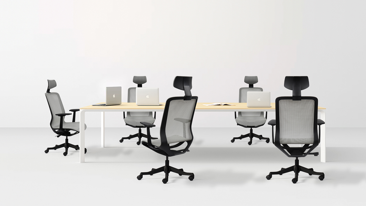 Lãnh Đạo Ngành Công Nghệ Nói Về Tầm Quan Trọng Của Ghế Công Thái Học Trong Hybrid Work